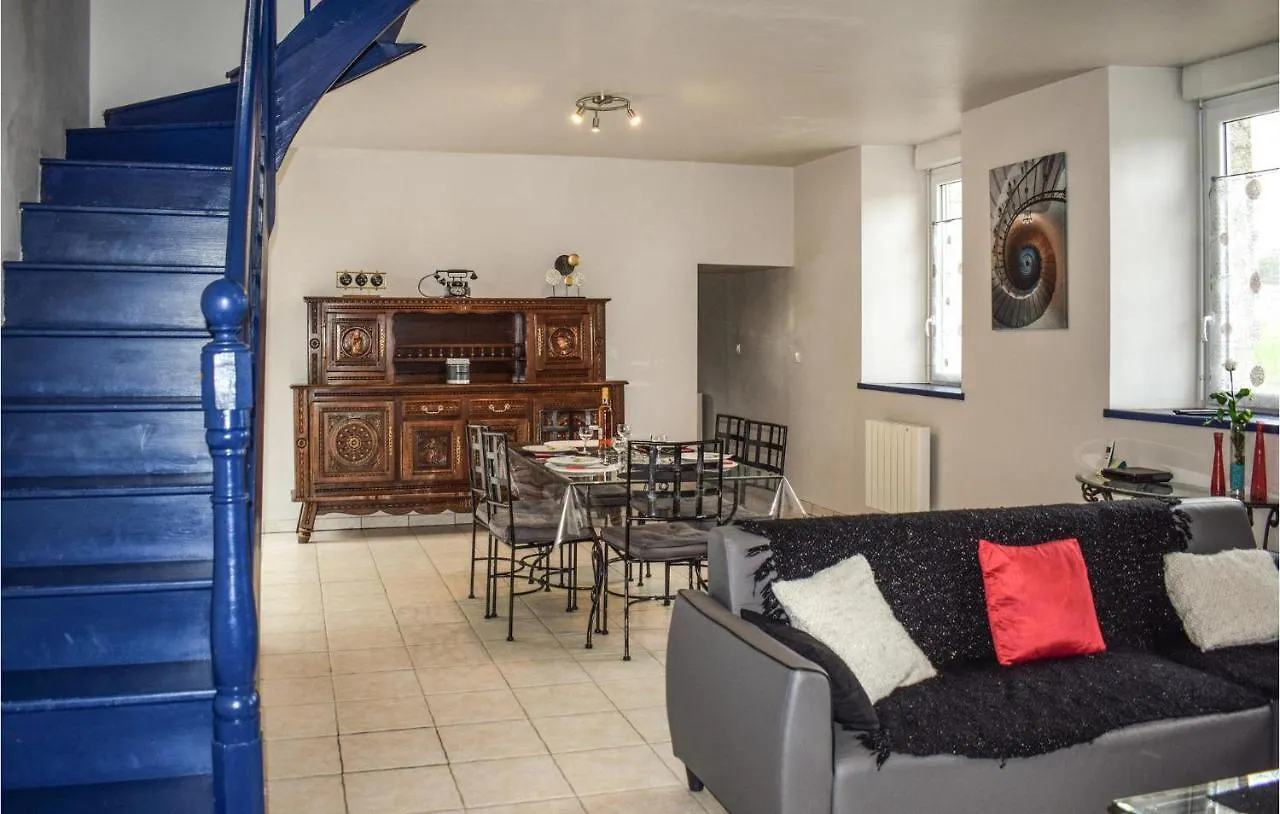 2 Bedroom Amazing Home In Brelidy 0*,  France
